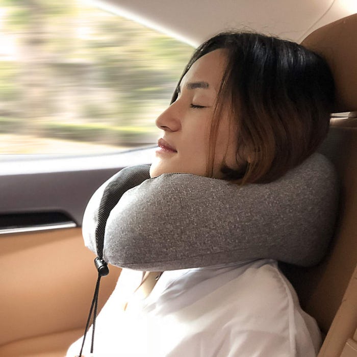 MLVOC Travel Pillow