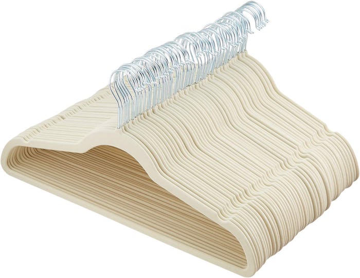 AmazonBasics Velvet Clothes Hangers (50-Pack)