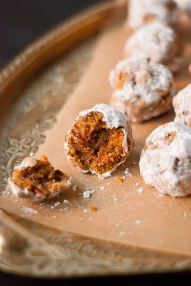 Pumpkin-flavored Mexican wedding cookies are an interesting take on a traditional treat.