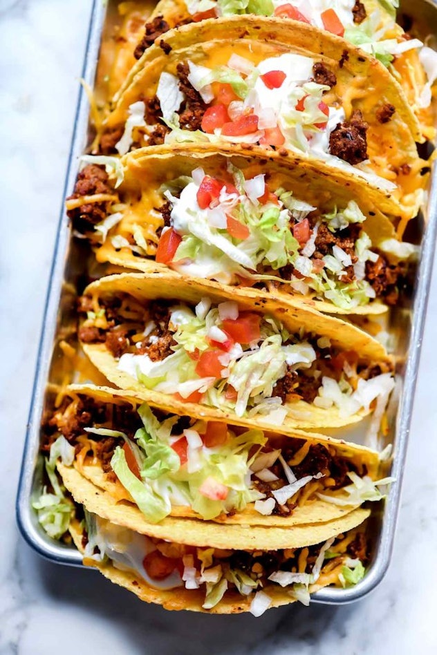 You can make a meal for the whole family in one pan with this sheet pan taco recipe.