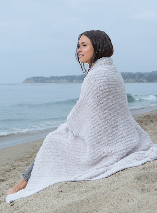 I just want to live in this Barefoot Dreams blanket.