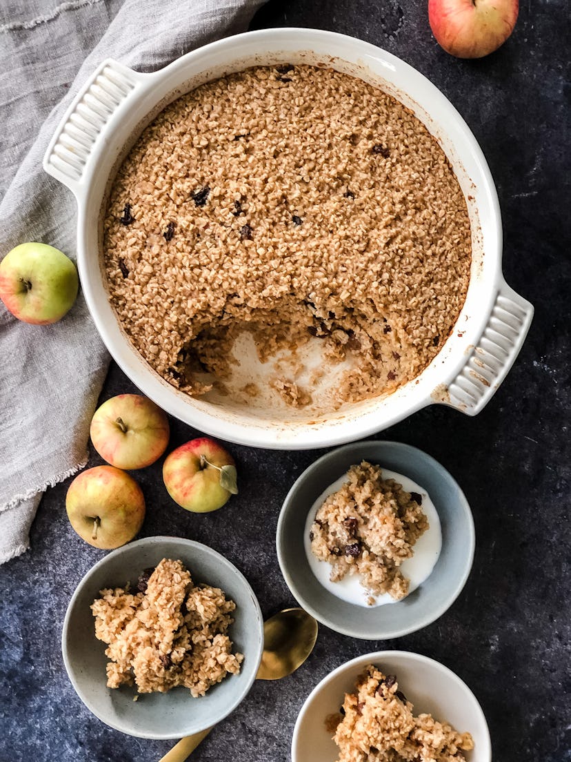 Apple Pie Baked Oatmeal is a one-pot breakfast meal that kids will love. 