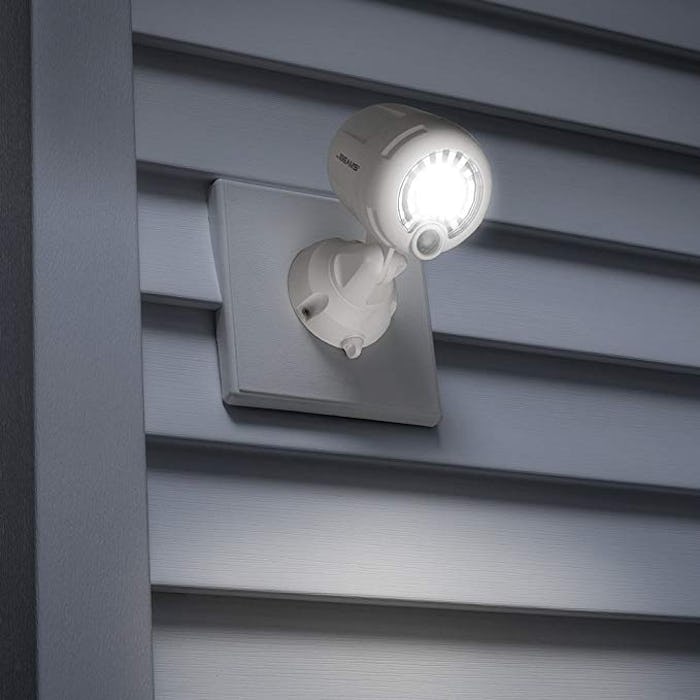 Mr. Beams Wireless Battery-Operated Motion-Sensor
