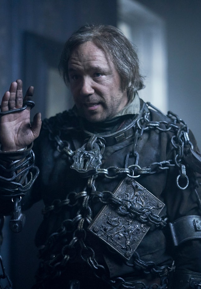 New Photos From Tom Hardy's 'A Christmas Carol' Show Off The Adaptation's Dark Side