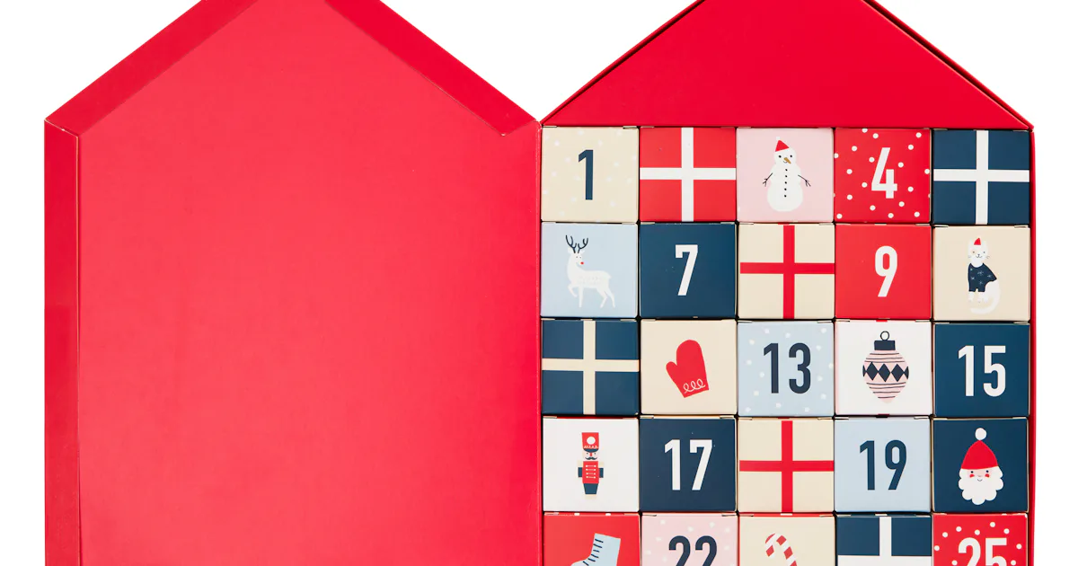 10 Best 2019 Advent Calendars For Moms, Because Who Else Really Deserves A Prize At The End Of Every Day? 10-best-2019-advent-calendars-for-moms-because-who-else-really-deserves-a-prize-at-the-end-of-every-day