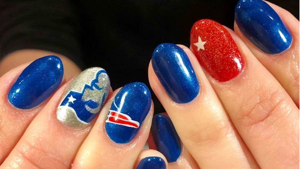 These Photos Of Cute Patriots Nail Art Are All The Inspo You Need For Your Super Bowl Look
