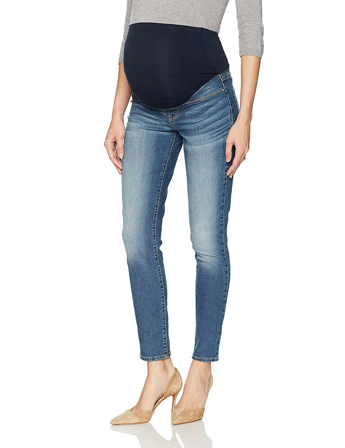 The 5 Best Petite Maternity Jeans