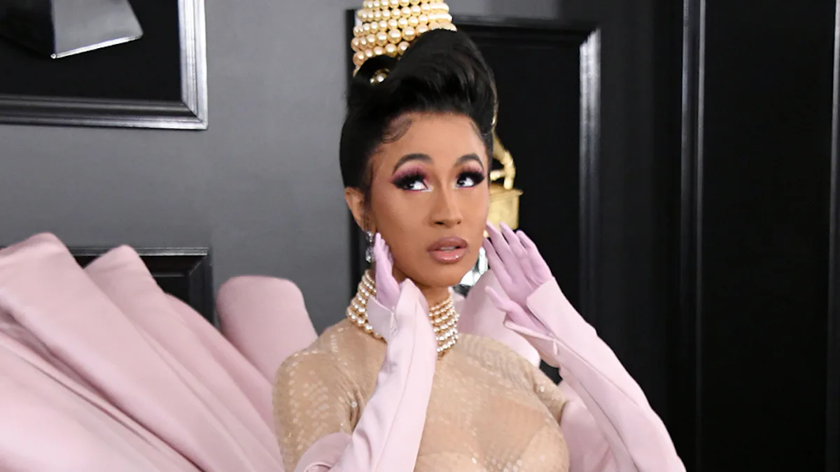cardi pink dress Pink Cardi B Shirt Dress Cardi B Gives The Birthday Dress A Makeover In Two Skintight