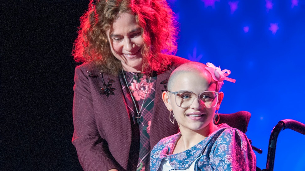 These 'The Act' Details Will Get You Ready To Watch Gypsy Rose