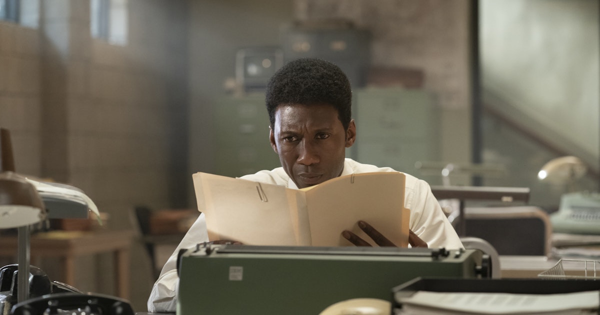 9 True Detective Reddit Theories From The Hoyts To That Creepy Pumpkin Lady