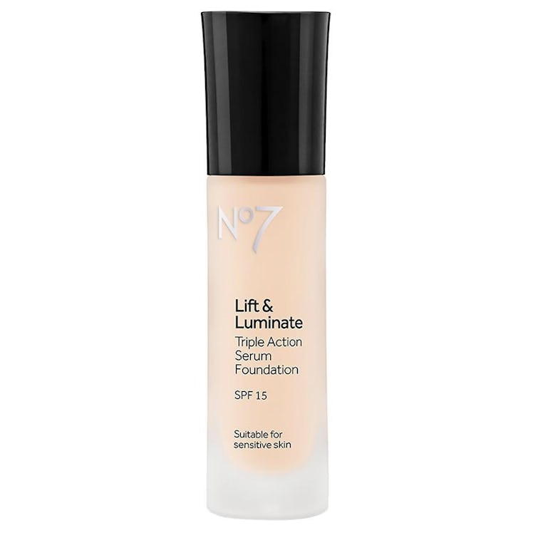 No7 Lift & Luminate Triple Action Serum Foundation 