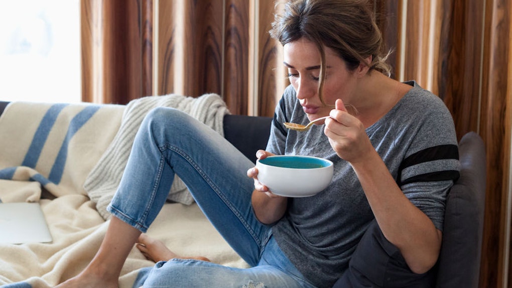 6 Foods To Eat When You're Sick & Not Hungry, Because Your ...