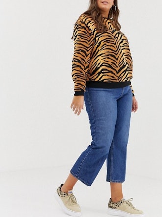 Sweatshirt In All Over Animal Tiger Print