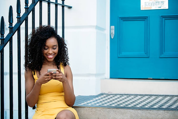 A woman leaves a flirty comment on her partner's Instagram.