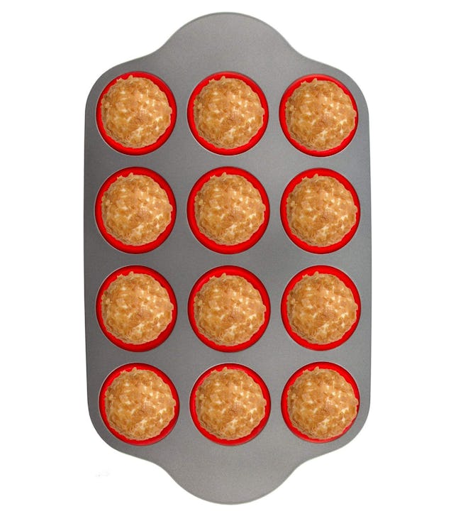 Boxiki Kitchen Silicone Muffin Pan With Steel Frame