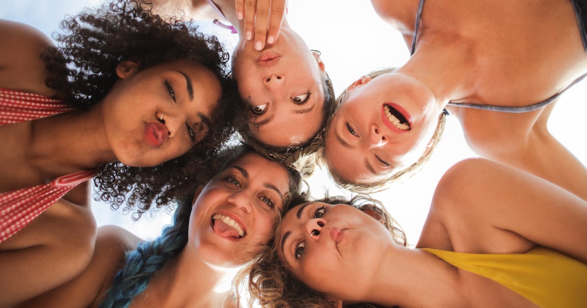 picture Black Girls Sweet 16 Photoshoot Ideas With Friends 77 girl squad names for your crew