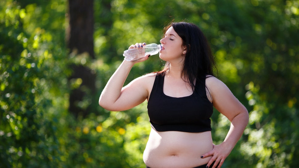 drinking water to lose belly fat