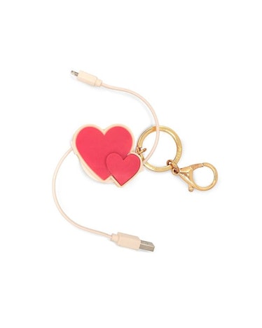 Retractable Charging Cord in Heart To Heart