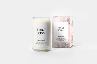 First Kiss Candle