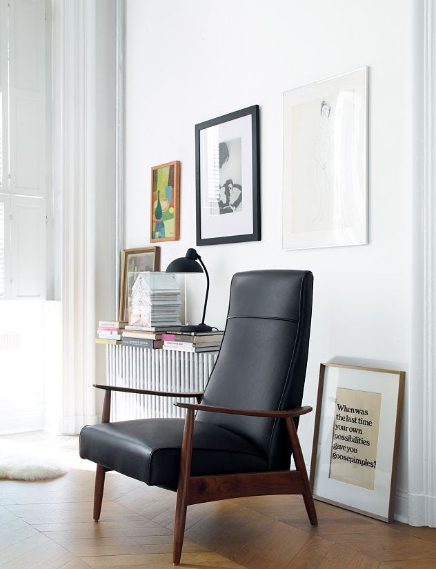 Dwr woody online armchair