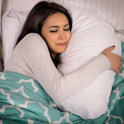 Duro-Med DMI Hugg-A-Pillow Hypoallergenic Bed Pillow