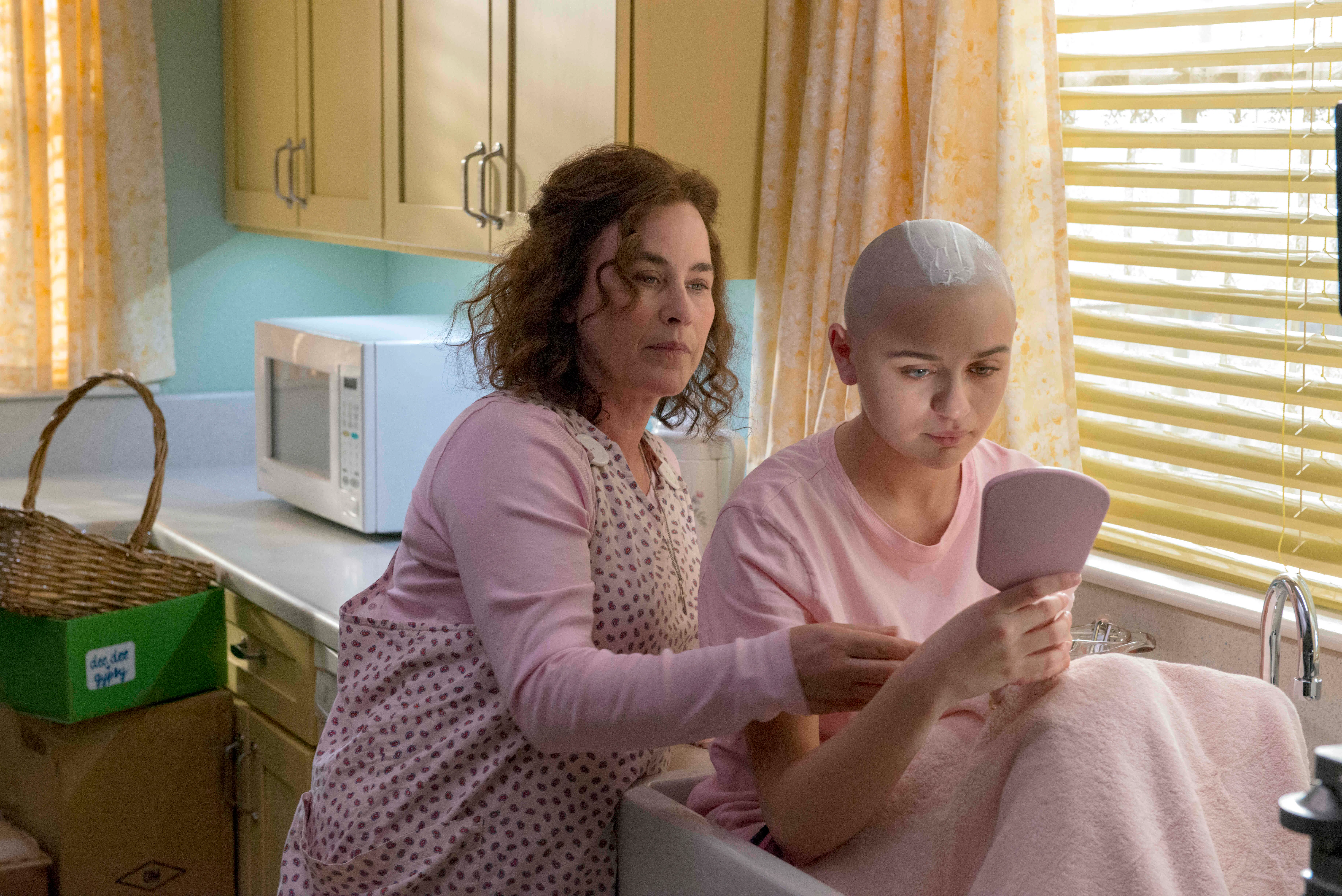 'The Act' Is Based On A True Story That's Fascinated People For Years