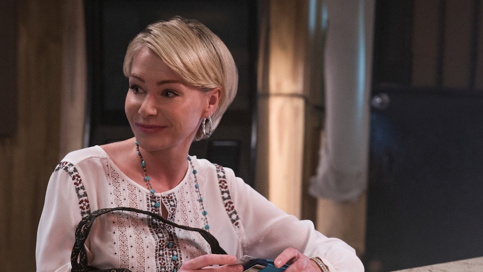 Is Lindsay In Arrested Development Season 5 Part 2 Portia De
