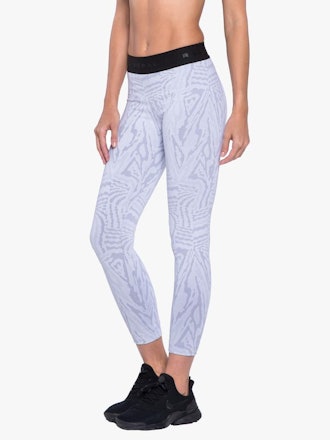 Knockout Jacquard Legging In White Galaxy 