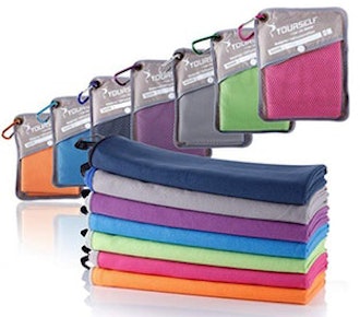 These travel gym towels come with a breathable carrying pouch and dry quickly to reduce odors.