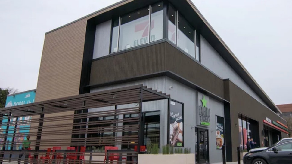 7 Eleven S Sit Down Cafe Location In Dallas Is The First Of Many