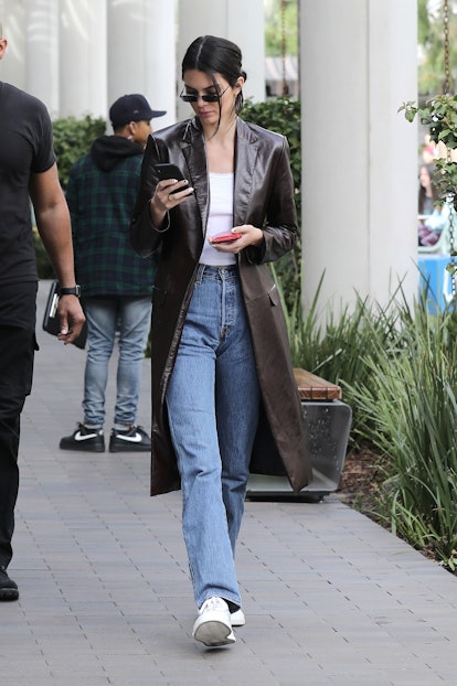 Kendall Jenner’s Leather Trench & White Tee Will Inspire Your Spring ...