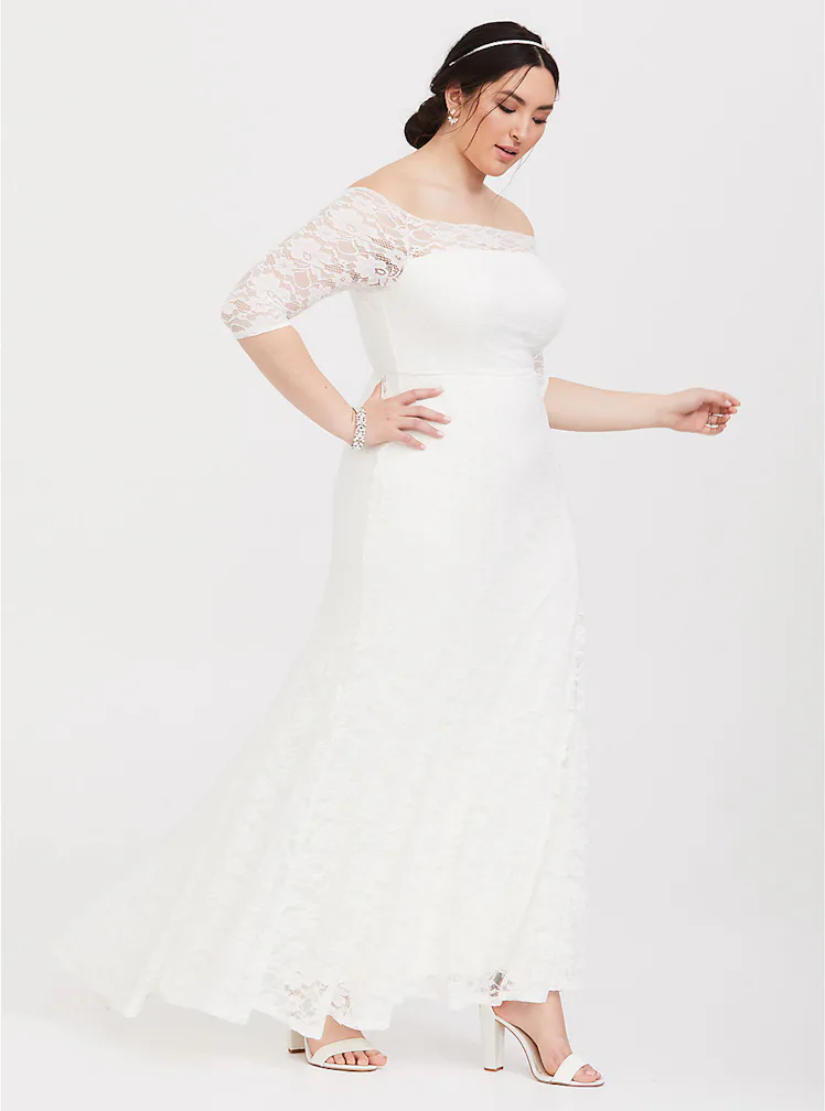 What's In Torrid's Wedding Dress Collection? Dreamy Pieces Up To Size 30, All Under $200 What's In Torrid's Wedding Dress Collection? Dreamy Pieces Up To Size 30, All Under $200