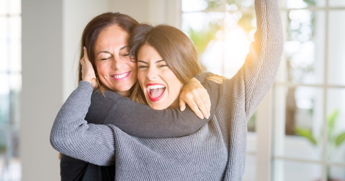 Having A Cool Aunt Who's Still Your Favorite In Your 20s Makes You The Luckiest