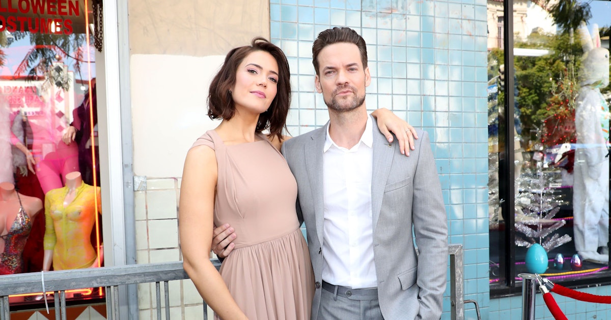 Mandy Moore Shane West Shared A Walk To Remember Reunion No Fan Will Ever Forget Photos