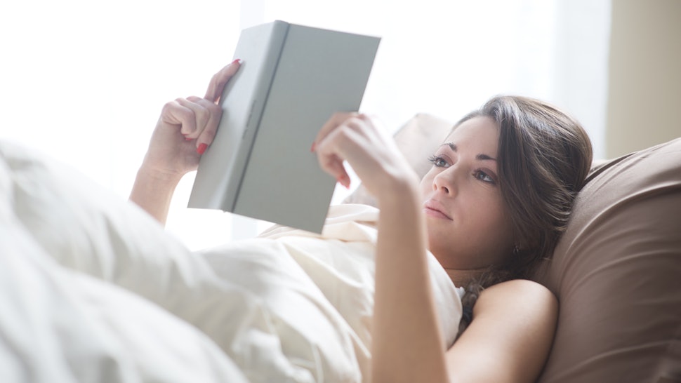 The 3 Best Pillows For Reading In Bed