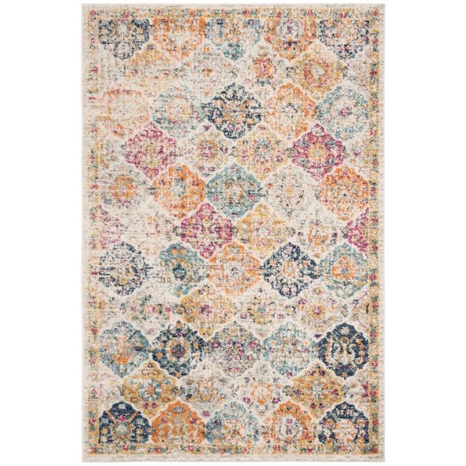 Safavieh Madison Bohemian Vintage Cream/ Multi Distressed Rug - 5'1" x 7'6"