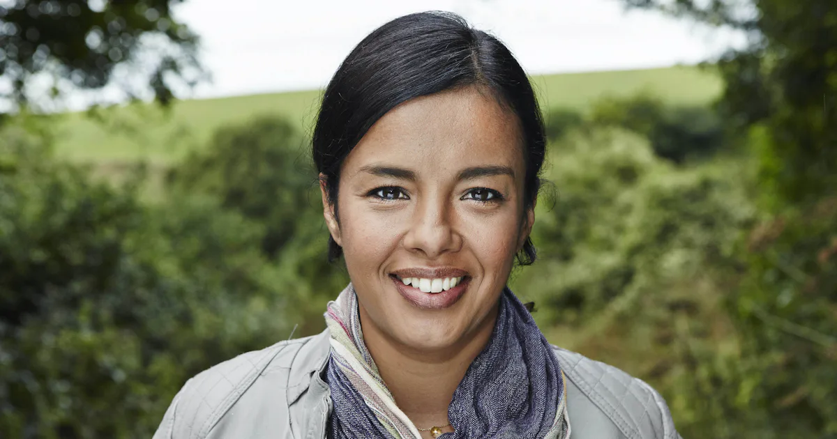 Bonnin Is Liz Bonnin Married? The 'Blue Planet Live' Star Has A History Of ...