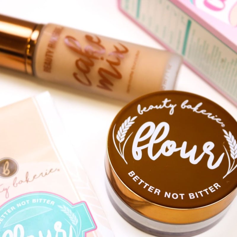 Beauty Bakerie's Iconic Flour Powder