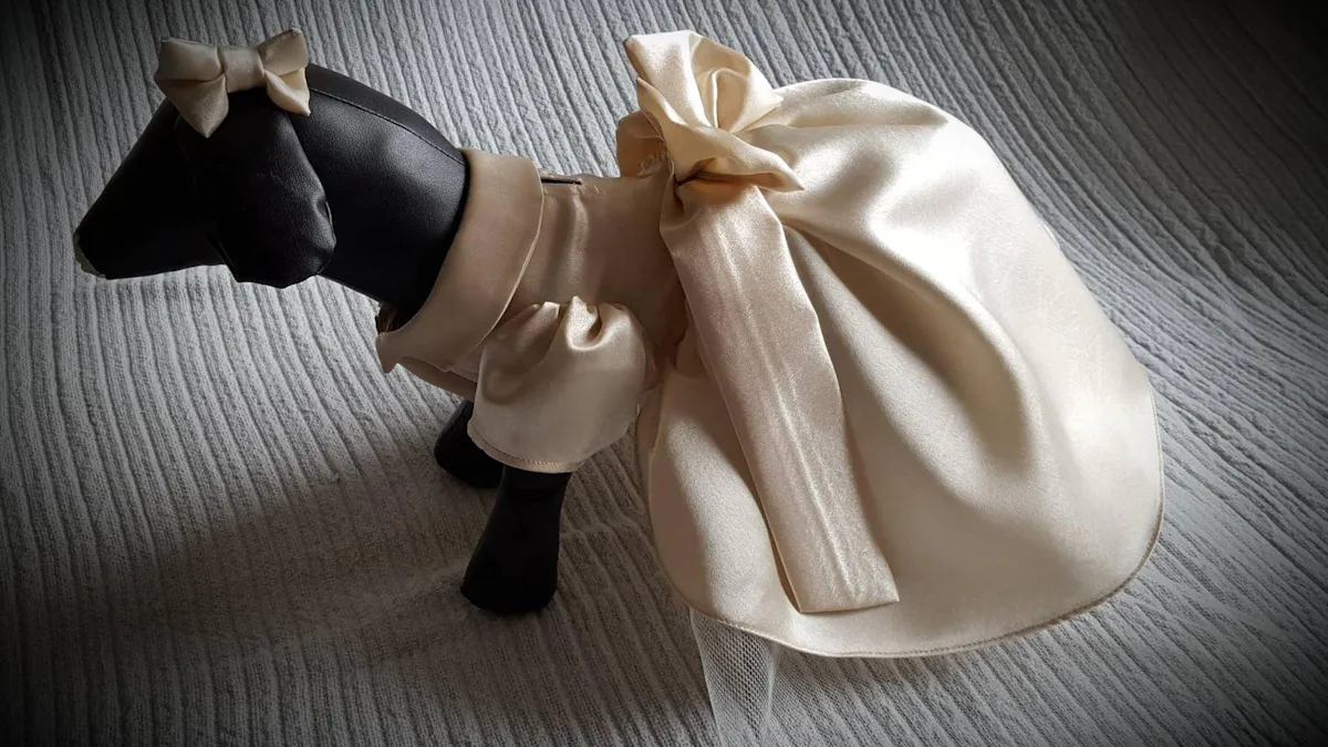 This Dog Bridesmaid Dress Will Make Your Furry Friend Shine On Your Big Day This Dog Bridesmaid Dress Will Make Your Furry Friend Shine On Your Big Day