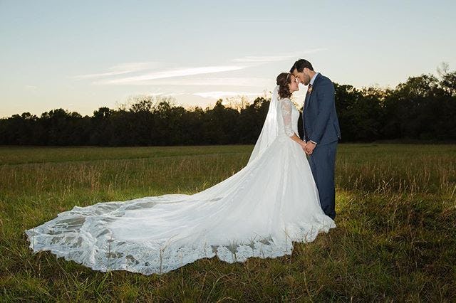 Jinger duggar wedding dress sale