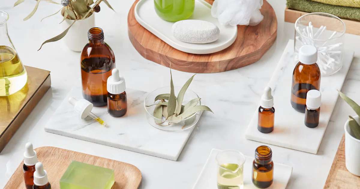 How To Use Tea Tree Oil For Your Skin Safely, According To A Dermatologist