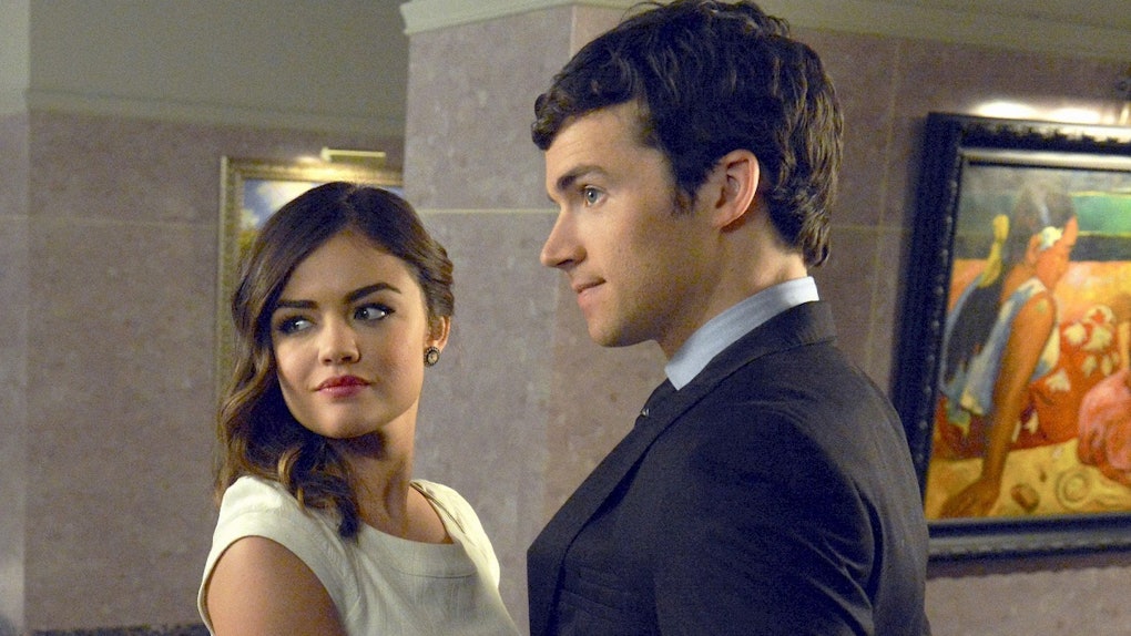 This Pretty Little Liars Update About Ezra Aria Will Make Your Day