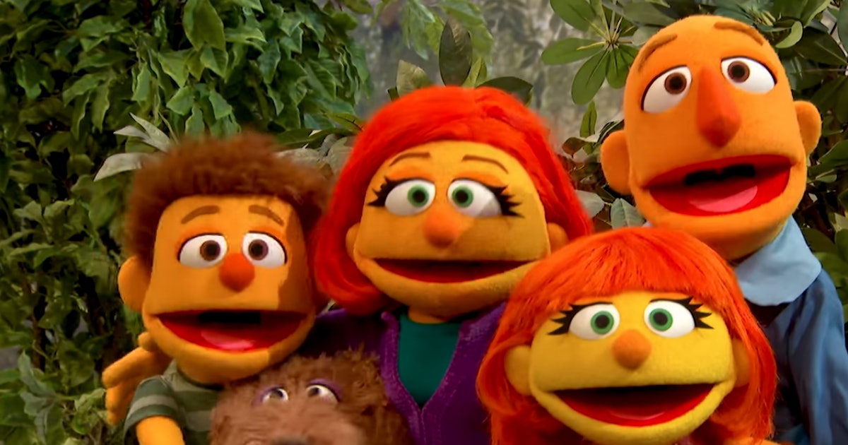 âSesame Streetâs Julia, A Puppet With Autism, Introduces Her Lovable & Relatable Family