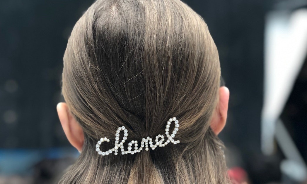 Chanel's Pearl Hair Clip Broke The Internet, & You Can Get The Look With These Alternatives