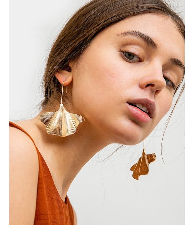 Arielle Fan Earring