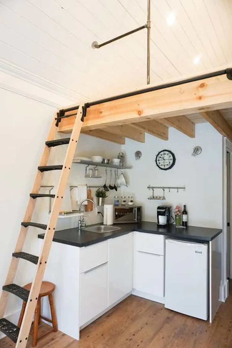 These Tiny Airbnb Houses Are Way Too Cute Not To Book With Your Bestie