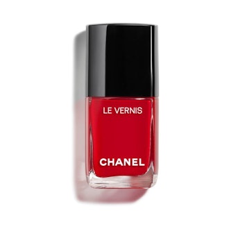 Longwear Nail Color in Rouge Puissant