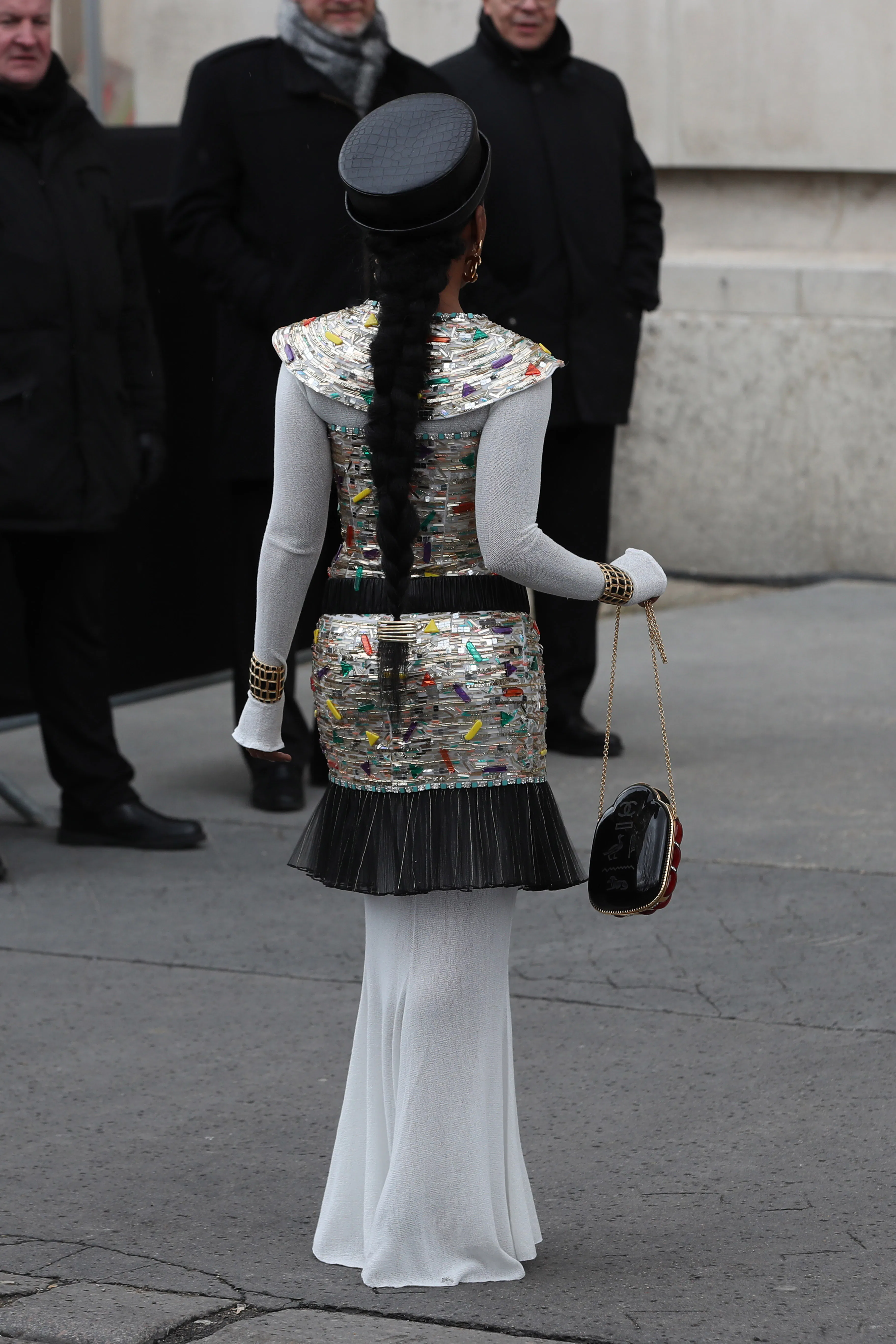 How To Wear Barrettes In 2019 Without Looking Like A Grade-Schooler