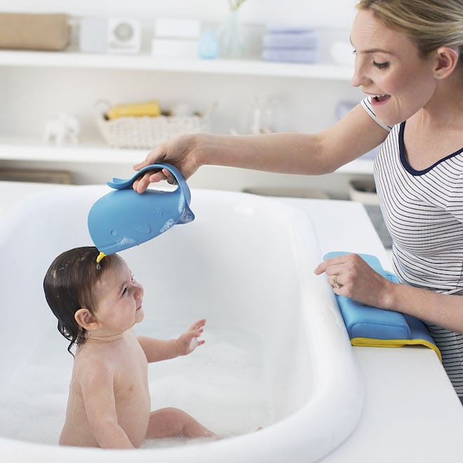 Skip Hop Moby Bath Tear-Free Waterfall Rinser