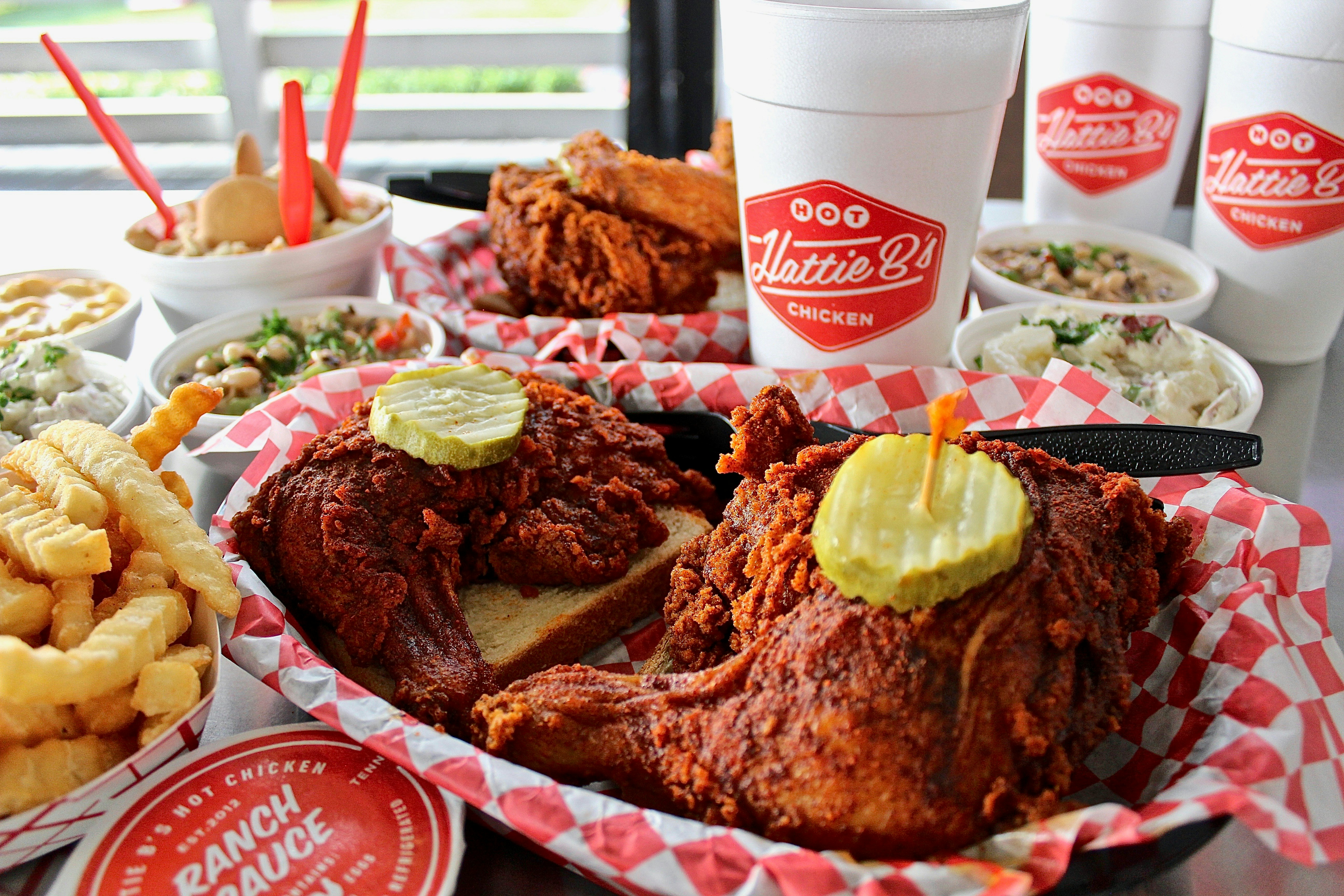 This Nashville Hot Chicken At Hattie B s Lives Up To The Hype So